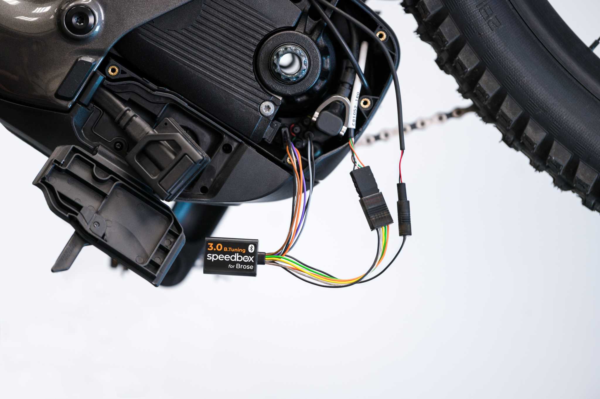 SpeedBox 3.0 B.Tuning e-Bike Tuning-Modul für Brose-Motoren mit Bluetooth-Steuerung und Plug & Play-Installation
